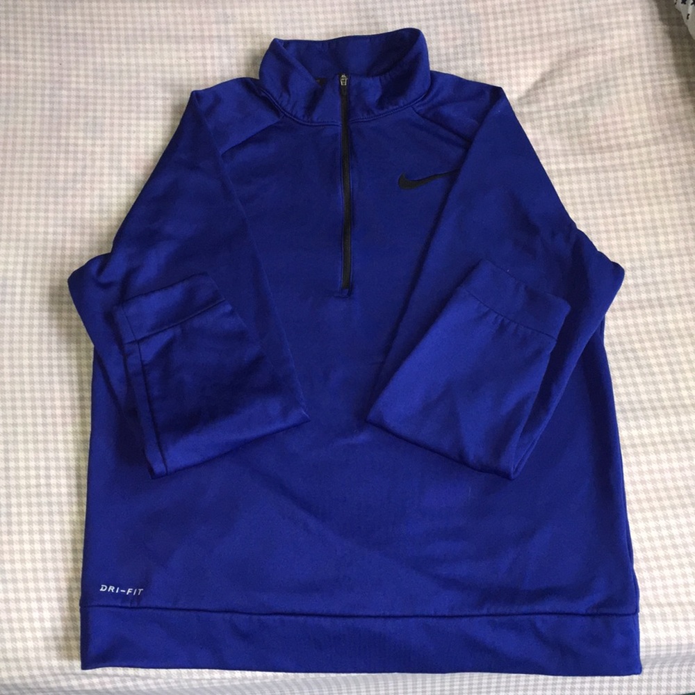 Nike Dri-Fit Long Sleeved Fleece